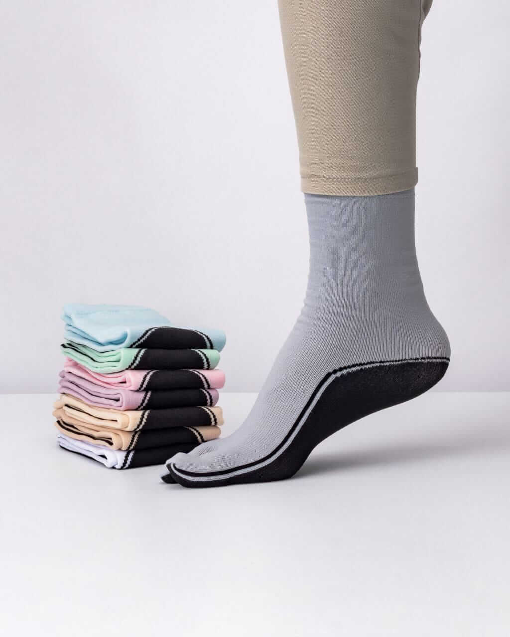 Kanik Jempol Telapak Hitam 